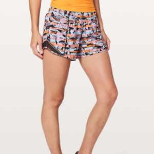 Lululemon Hotty Hot Short II